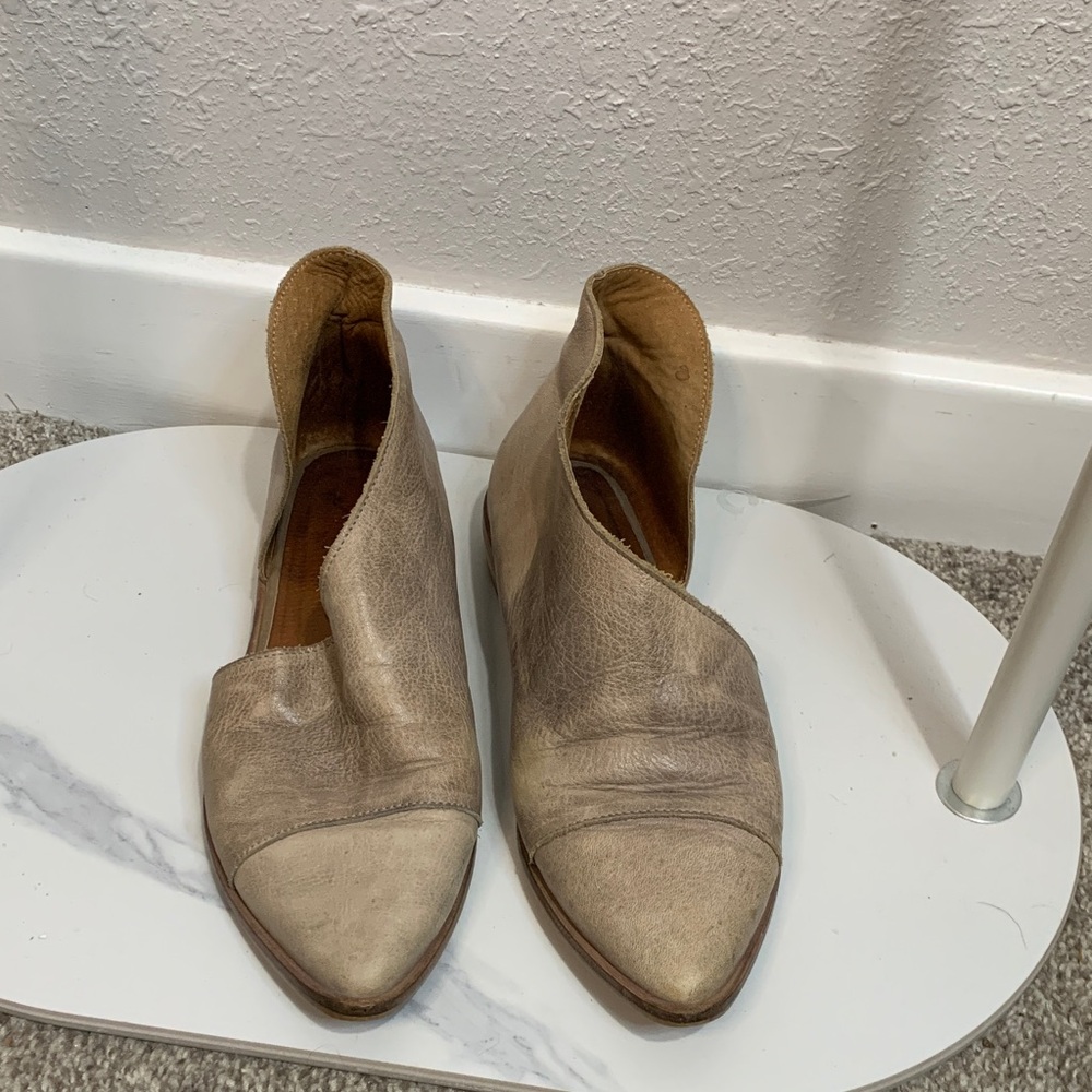 Free People Tan Leather Flats